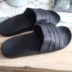 NWOB  Black Adidas Slides Men's 8, Women's 9